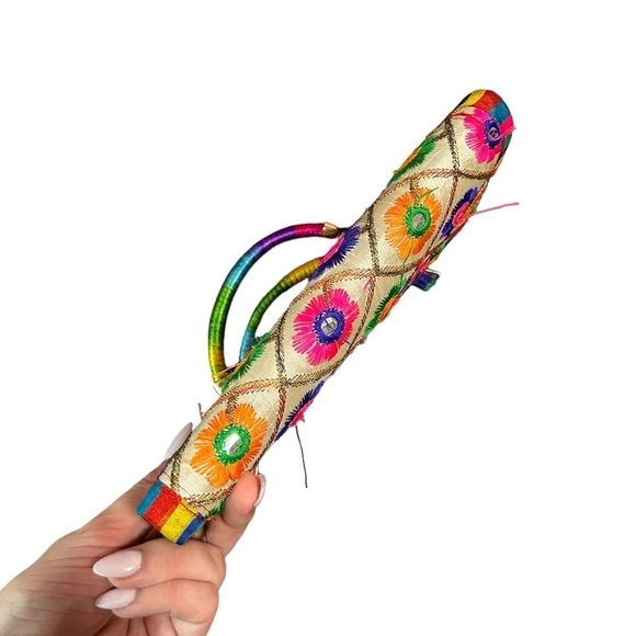 Vintage Rainbow Floral Embroidered Clutch Women’s Purse - Picture 4 of 5